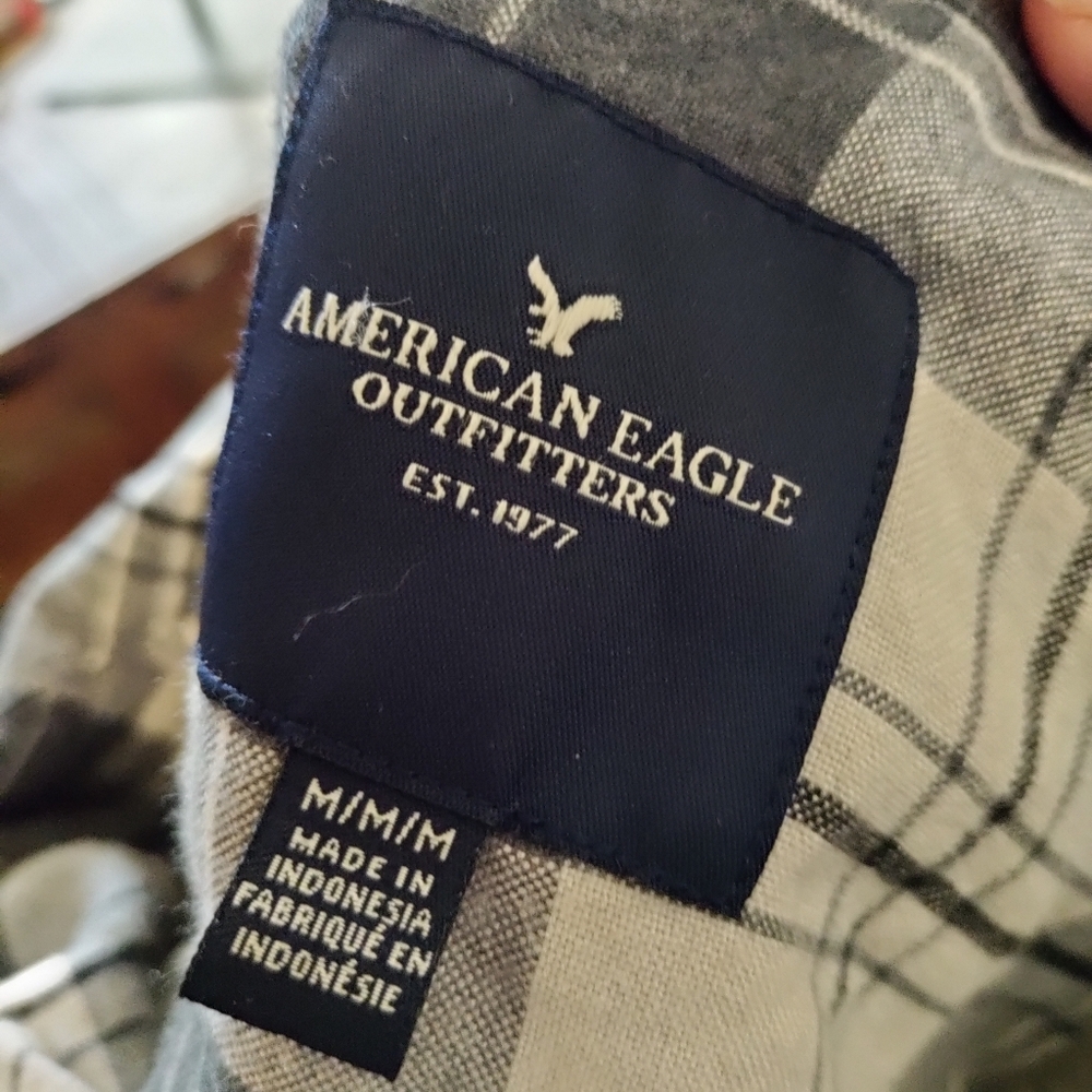 American eagle plaid button down - Picture 7 of 8